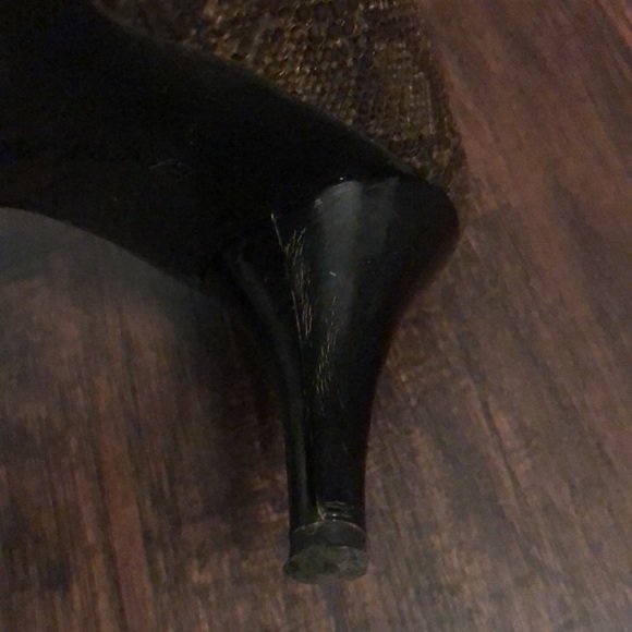 Women’s Bandolino Brown Faux Snakeskin Round Toe Pumps Size 7 - Picture 15 of 16